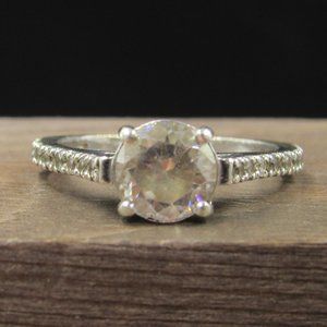 Size 7 Sterling Silver Oval Simple CZ Gem With Accents Band Ring Vintage